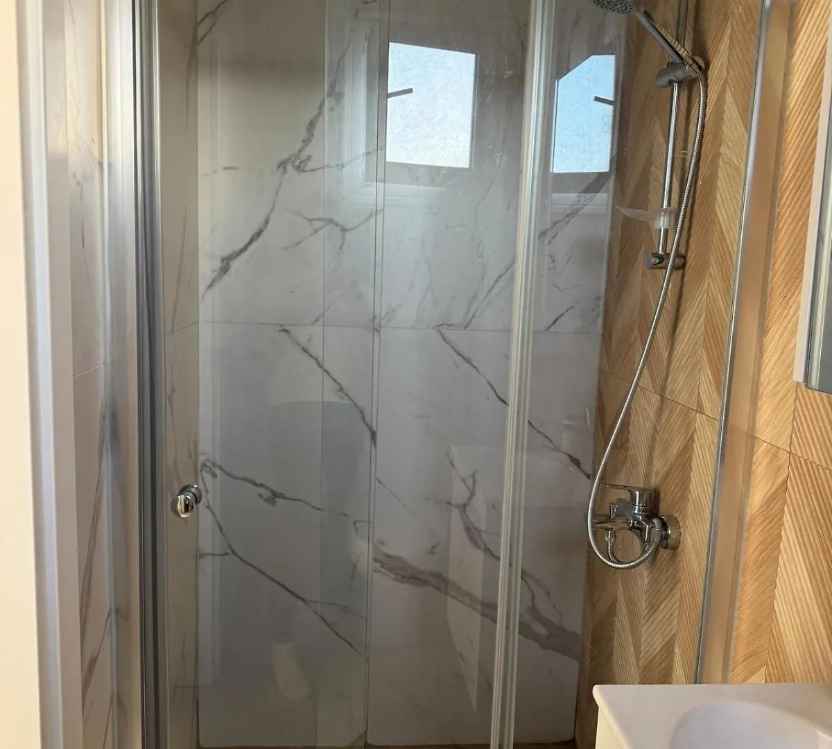 Long Beach'De Stuedyo Daire Aglantzia Cyprus